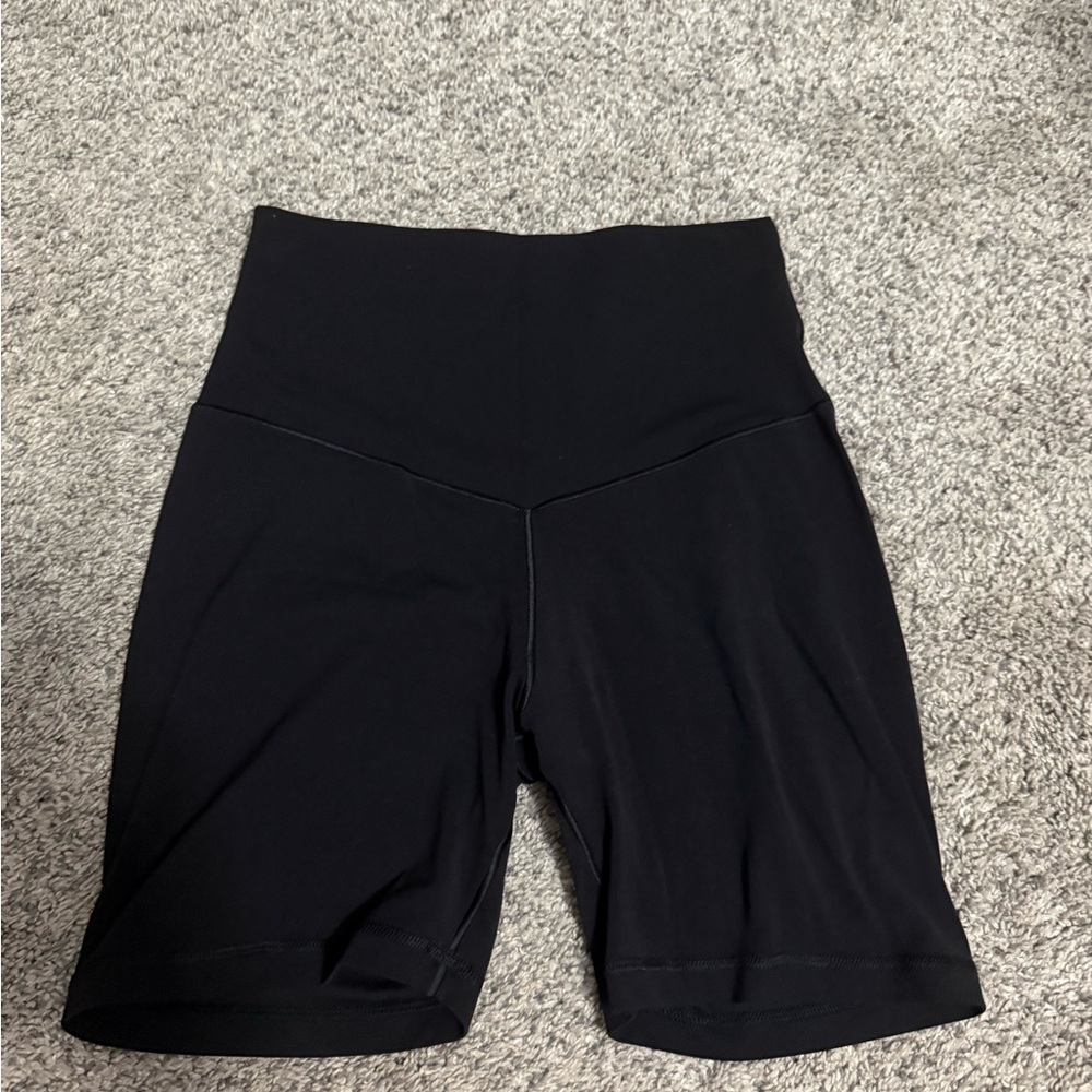 OFFLINE By Aerie Real Me XTRA 5" Bike Short size small